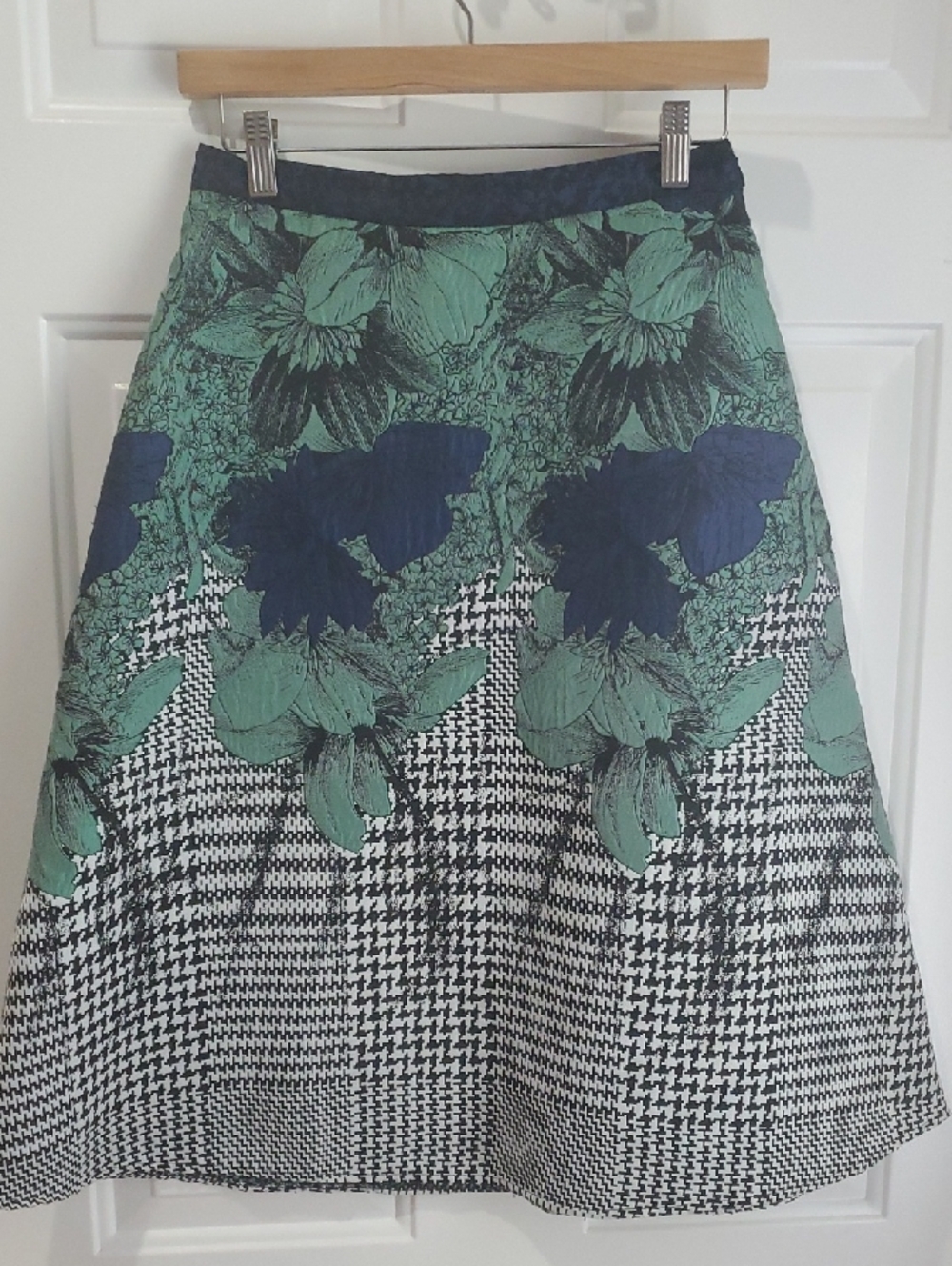 Eva Franco For ANTHROPOLOGIE Green and Navy Floral A-Line Skirt